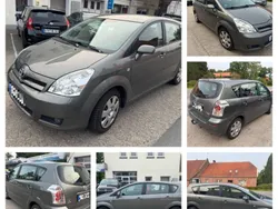 Grau Gebraucht 2007 Toyota Corolla Verso Sol Van / Kleinbus | 4.999 € (Fairer Preis)