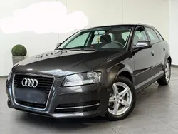 Grau Gebraucht 2011 Audi A3 Kleinwagen | 7.499 € (Fairer Preis)