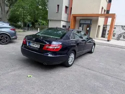 Blau Gebraucht 2010 Mercedes E350 Elegance Limousine | 8.500 € (Guter Preis)