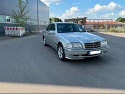 Silber Gebraucht 1998 Mercedes C240 Limousine | 4.500 € (Guter Preis)