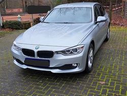 Silber Gebraucht 2012 BMW 320 Limousine | 12.500 € (Fairer Preis)
