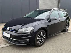 Schwarz Gebraucht 2020 VW Golf VII United Kombi | 18.000 € (Fairer Preis)