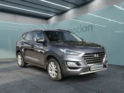 Grau Gebraucht 2020 Hyundai Tucson Trend SUV | 17.190 € (Guter Preis)