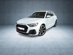 Weiß (gletscherweiß metallic) Gebraucht 2025 Audi A1 Sportback Ambiente Kleinwagen | 34.270 € (Etwas zu teuer)