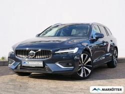 Blau Gebraucht 2023 Volvo V60 Plus Kombi | 26.990 € (Guter Preis)