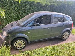 Silber Gebraucht 2002 Audi A2 Kleinwagen | 1.400 € (Fairer Preis)