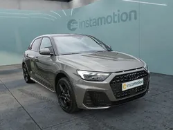 Grau Gebraucht 2024 Audi A1 Sportback S-Line Kleinwagen | 34.500 € (Teuer)
