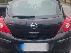 Schwarz Gebraucht 2006 Opel Corsa Kleinwagen | 1.700 € (Fairer Preis)
