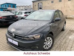Grau Gebraucht 2021 VW Polo Limousine | 13.885 € (Guter Preis)