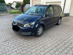 Blau Gebraucht 2010 VW Touran Trendline Van / Kleinbus | 5.800 € (Fairer Preis)