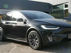 Schwarz Gebraucht 2019 Tesla Model X SUV | 31.990 € (Teuer)