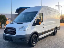 Weiß Gebraucht 2018 Ford Transit Trend Limousine | 10.900 € (Superpreis)