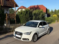 Weiß Gebraucht 2012 Audi A1 Sportback Ambition Kleinwagen | 8.099 € (Fairer Preis)