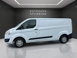 Weiß Gebraucht 2017 Ford Transit Custom Van / Kleinbus | 14.980 € (Fairer Preis)