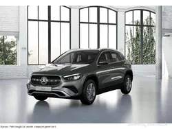 Metalliclack mountaingrau Gebraucht 2025 Mercedes GLA180 SUV | 39.800 € (Etwas zu teuer)