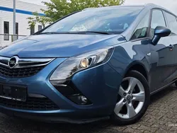 Blau Gebraucht 2016 Opel Zafira Tourer Style Van / Kleinbus | 8.500 € (Fairer Preis)