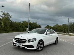 Gebraucht 2019 Mercedes E200 Limousine | 17.500 € (Guter Preis)