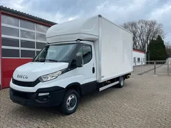 Weiß Gebraucht 2016 Iveco Daily | 21.900 € (Teuer)