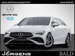 Polarweiß Gebraucht 2024 Mercedes CLA200 Shooting Brake AMG Kombi | 34.440 €