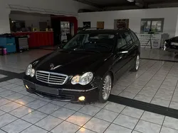 Schwarz Gebraucht 2007 Mercedes C280 Avantgarde Limousine | 4.199 € (Superpreis)