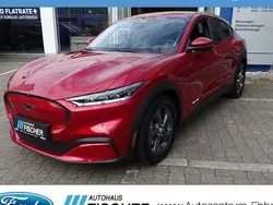 Rot Gebraucht 2022 Ford Mustang Mach-E SUV | 40.979 € (Fairer Preis)