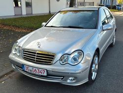 Silber Gebraucht 2005 Mercedes C230 Limousine | 5.333 € (Fairer Preis)