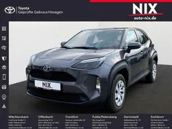 Grau Gebraucht 2022 Toyota Yaris Cross Business Edition SUV | 23.990 € (Fairer Preis)