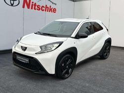 Super white 2 Gebraucht 2024 Toyota Aygo X Business Edition SUV | 14.390 € (Guter Preis)