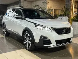Weiß Gebraucht 2019 Peugeot 5008 GT Van / Kleinbus | 20.900 € (Fairer Preis)