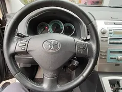 Grau Gebraucht 2006 Toyota Corolla Verso Sol Van / Kleinbus | 2.000 €