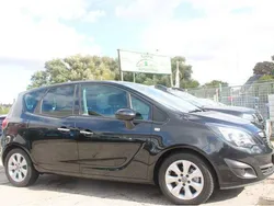 Karbonschw graphitschw midnigh Gebraucht 2013 Opel Meriva Innovation Van / Kleinbus | 7.790 € (Fairer Preis)