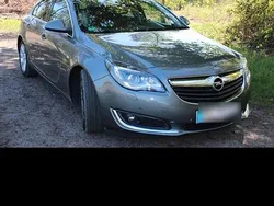 Grau Gebraucht 2015 Opel Insignia Limousine | 5.000 €