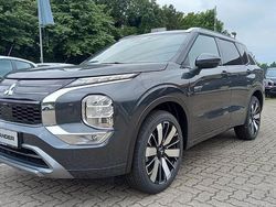 Basaltgrau Neu 2025 Mitsubishi Outlander P-HEV Top SUV | 55.990 € (Teuer)