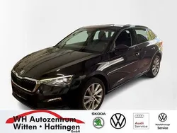 Schwarzmagic perleffekt Gebraucht 2020 Skoda Scala Style Kleinwagen | 15.947 € (Guter Preis)