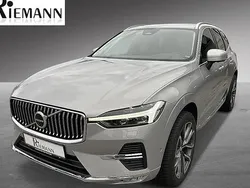 Silber Gebraucht 2024 Volvo XC60 Plus SUV | 40.995 € (Superpreis)