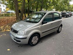 Silber Gebraucht 2004 Fiat Panda Kleinwagen | 690 €