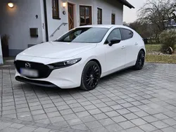 Weiß Gebraucht 2022 Mazda 3 Homura-Line Coupé | 25.000 € (Fairer Preis)