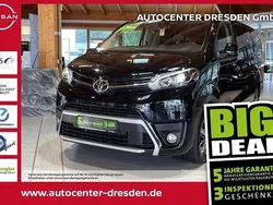 Schwarz Gebraucht 2023 Toyota Proace Verso SR Kombi | 41.890 € (Etwas zu teuer)