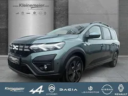Grün Gebraucht 2024 Dacia Jogger Expression Van / Kleinbus | 18.900 € (Guter Preis)
