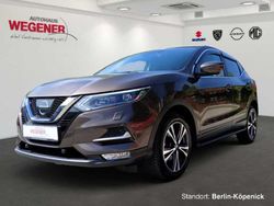 Braun Gebraucht 2017 Nissan Qashqai N-Connecta SUV | 15.900 € (Etwas zu teuer)