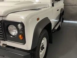 Weiß Gebraucht 2011 Land Rover Defender SUV | 30.500 €