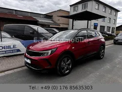 Rot Gebraucht 2023 Opel Grandland X SUV | 22.599 € (Guter Preis)