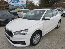 Candyweiss Gebraucht 2023 Skoda Fabia Ambition Limousine | 15.950 € (Superpreis)