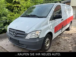 Weiß Gebraucht 2011 Mercedes Vito Van / Kleinbus | 6.990 € (Fairer Preis)
