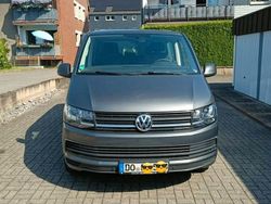 Grau Gebraucht 2017 VW Multivan Trendline Van | 25.500 € (Guter Preis)