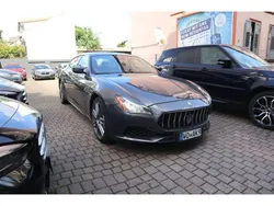 Grau (metallic) Gebraucht 2017 Maserati Quattroporte Limousine | 31.490 € (Fairer Preis)