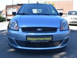 Blau Gebraucht 2006 Ford Fiesta Ambiente Kleinwagen | 3.299 € (Etwas zu teuer)