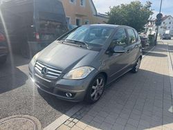 Grau Gebraucht 2010 Mercedes A160 Avantgarde Limousine | 1.750 € (Guter Preis)