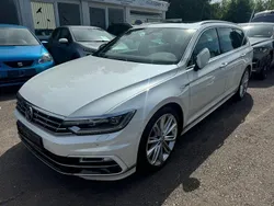 Weiß Gebraucht 2015 VW Passat R-line Limousine | 13.950 € (Guter Preis)