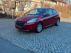 Rot Gebraucht 2015 Peugeot 208 Kleinwagen | 4.200 € (Superpreis)